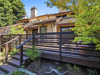 2907 Crocker