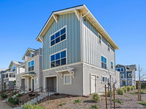 102 Skyline Vista Way, Watsonville CA 95076