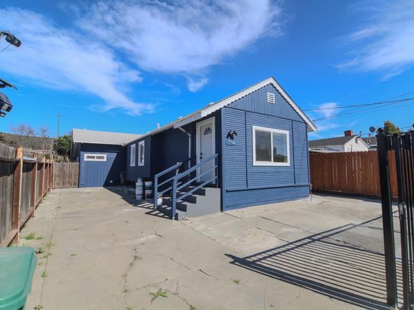 7114 Halliday, Oakland CA 94605
