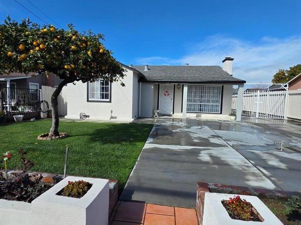 3221 E Hills Drive, San Jose CA 95127