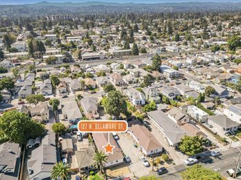 127 N Delaware Street