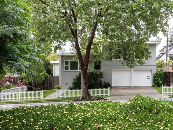 1802 Alameda De Las Pulgas, Redwood City CA 94061