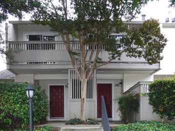 618 S Fair Oaks Avenue