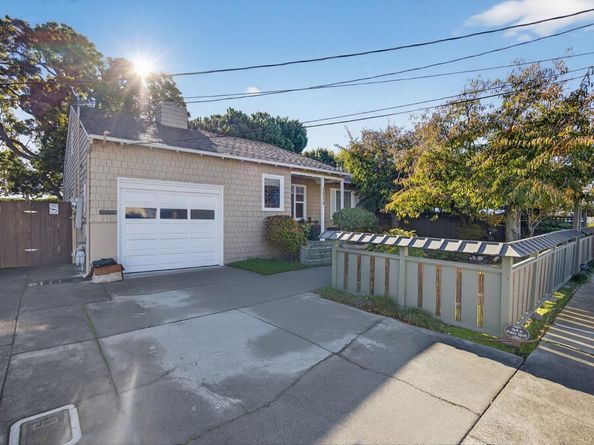 1318 Huron Avenue, San Mateo CA 94401