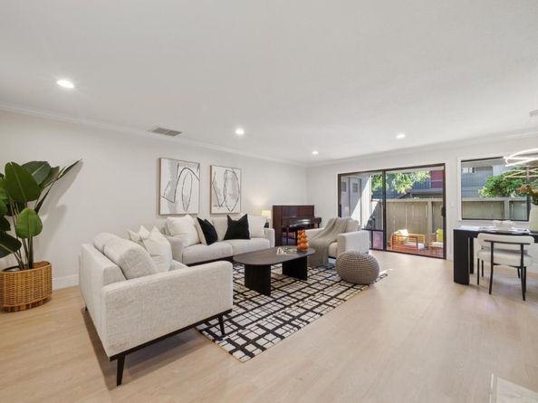 14355 Saratoga Avenue A, Saratoga CA 95070