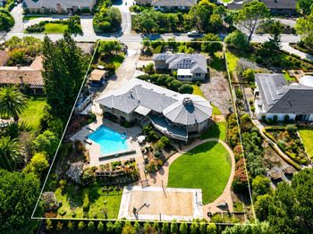300 Ridgeway Road