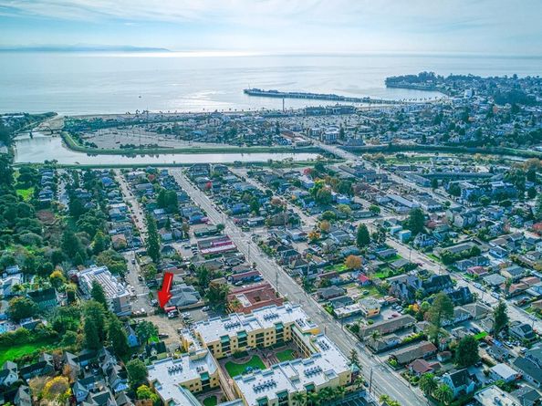 319 Jessie Street, Santa Cruz CA 95060