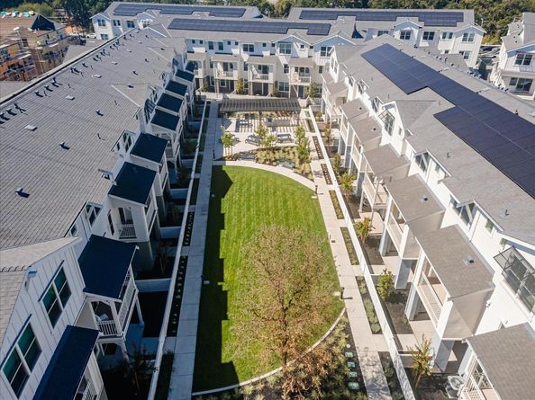 2737 Oak Road, Walnut Creek CA 94597