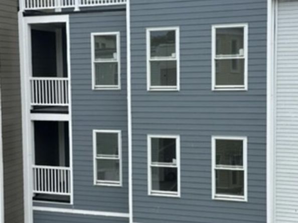 197 Havre St 1, Boston MA 02128