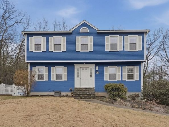 31 Greany Dr, Grafton MA 01536