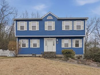 31 Greany Dr