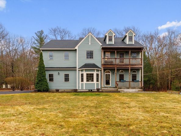 12 Mckinstry Dr, Charlton MA 01507