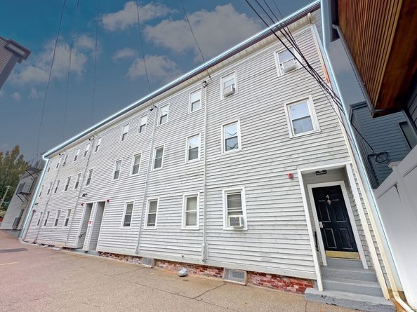 1-4 Schrepel Pl, Boston MA 02127