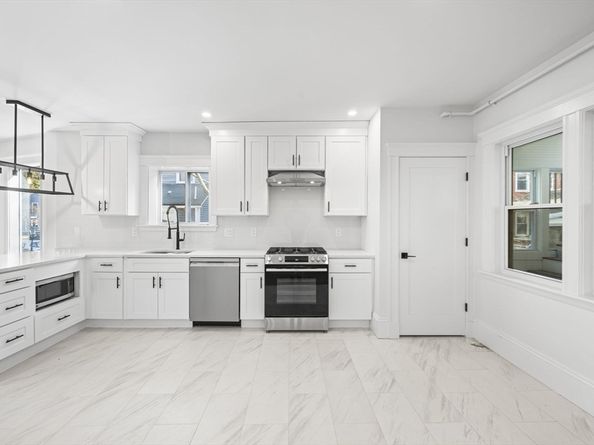 10 Beech St 2, Cambridge MA 02140