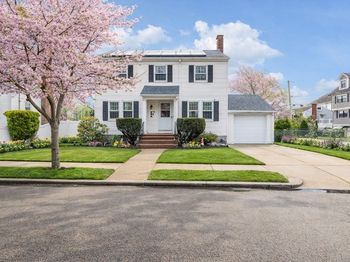 76 Clearwater Dr