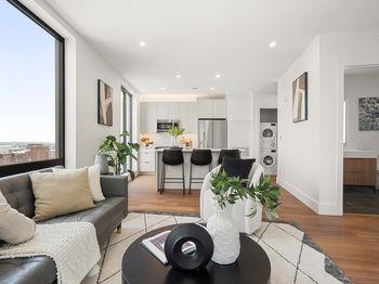 1515 Commonwealth Ave