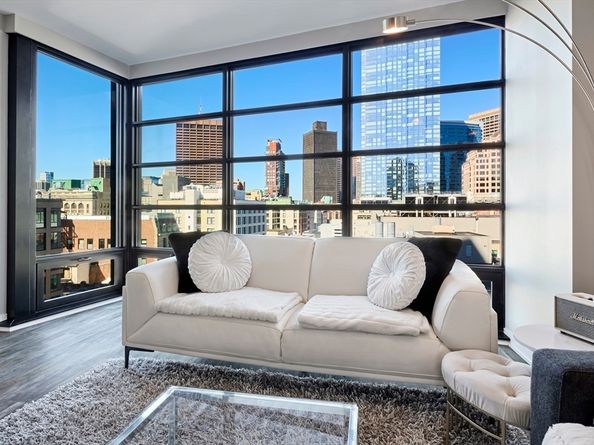 580 Washington 1407, Boston MA 02111