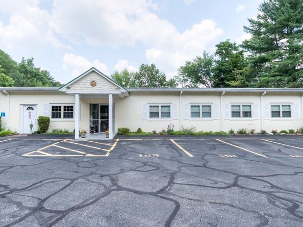 215 Mill St 115, Worcester MA 01602