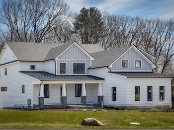 2 Emerald Drive