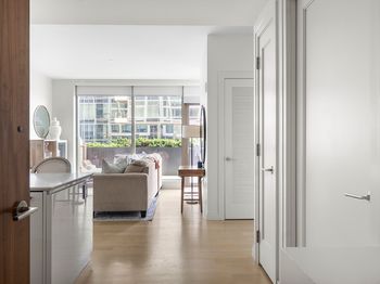 133 Seaport Blvd