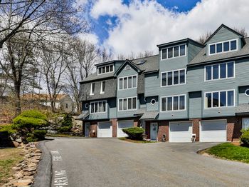 804 Reynolds Dr