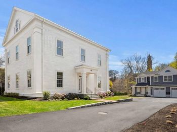 64 Pleasant Street