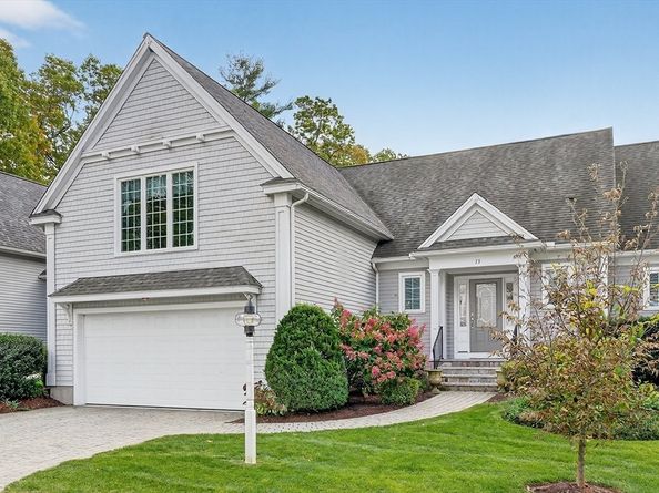 13 Leah Way 13, Andover MA 01810