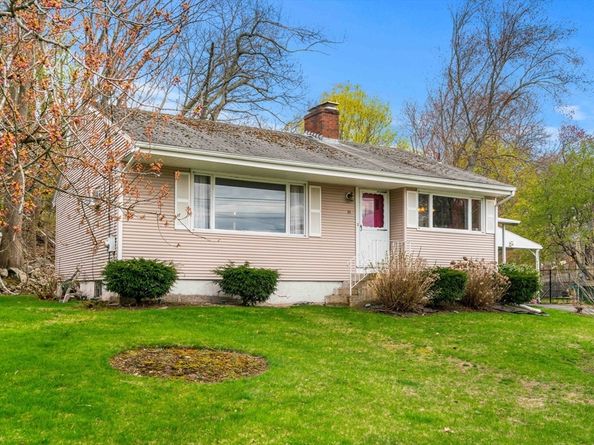 14 Wilson Rd, Wakefield MA 01880