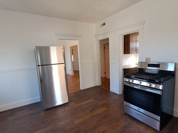 12 Jacob 3, Boston MA 02124