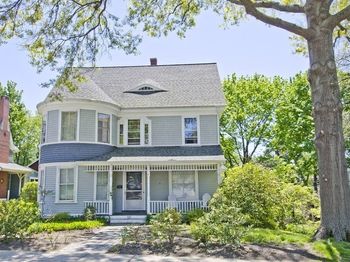 121 Ashmont St
