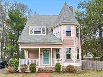 207 Weston Rd