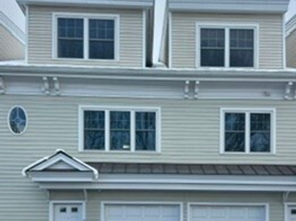 501 Cabot St 2, Beverly MA 01915