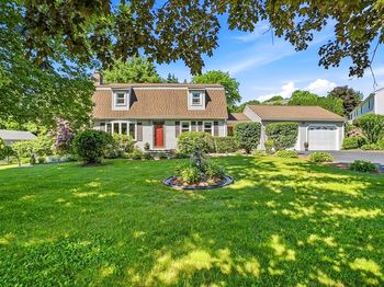 26 Long Hill Dr