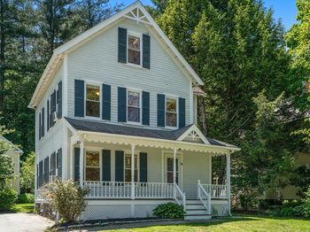 81 Brook Rd