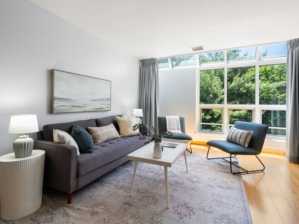 1 Watermill Place 516, Arlington MA 02476
