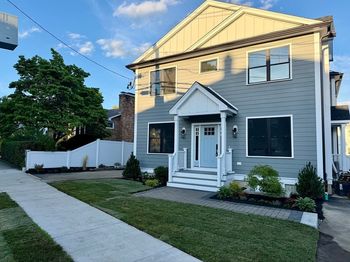197 Lexington St