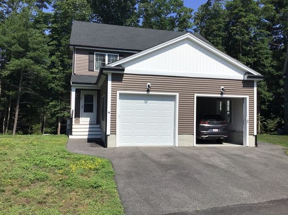 24 Christies Way 24, Holbrook MA 02343