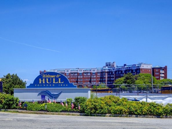 9 Park Ave 602, Hull MA 02045