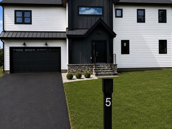 5 Haven Lane, Wayland MA 01778