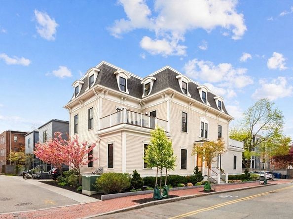 160 Norfolk St 1, Cambridge MA 02139