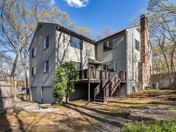 146 Mountain Gate Rd 146, Ashland MA 01721