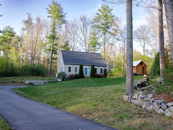 15 Oak Dr, West Brookfield MA 01585