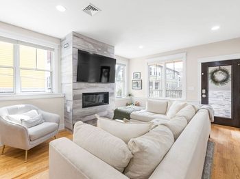 5-7 Whitman St