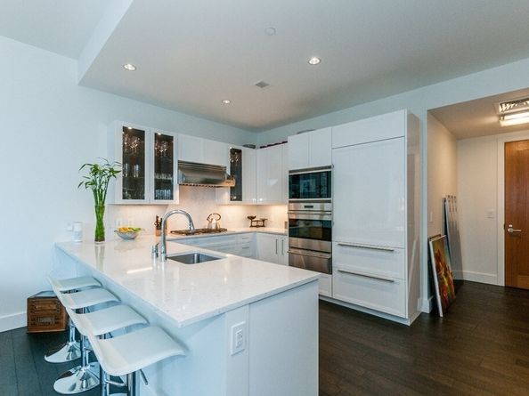 22 Liberty Dr 10I, Boston MA 02210