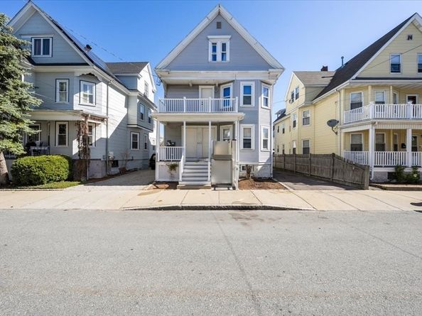 15 Porter St, Everett MA 02149