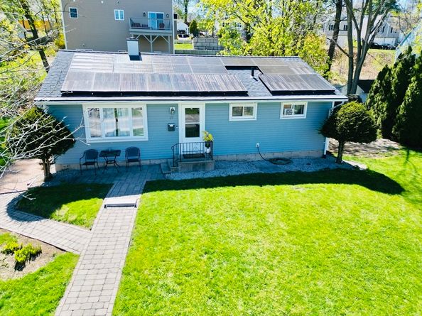37 Humes Ave, Worcester MA 01605