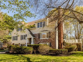 255 Worthen Rd East