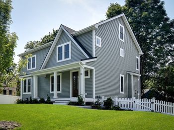 98 W Central St
