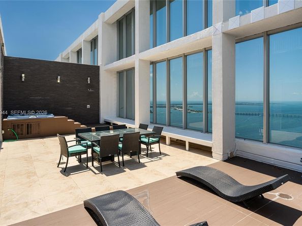495 Brickell 5705, Miami FL 33131