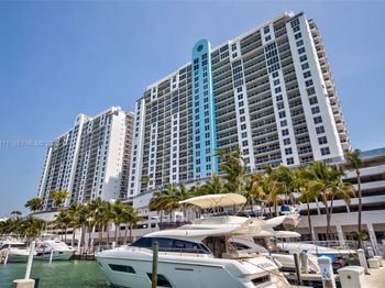 1800 Sunset Harbour Dr
